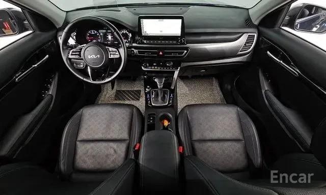 KIA SELTOS SIGNATURE 2022