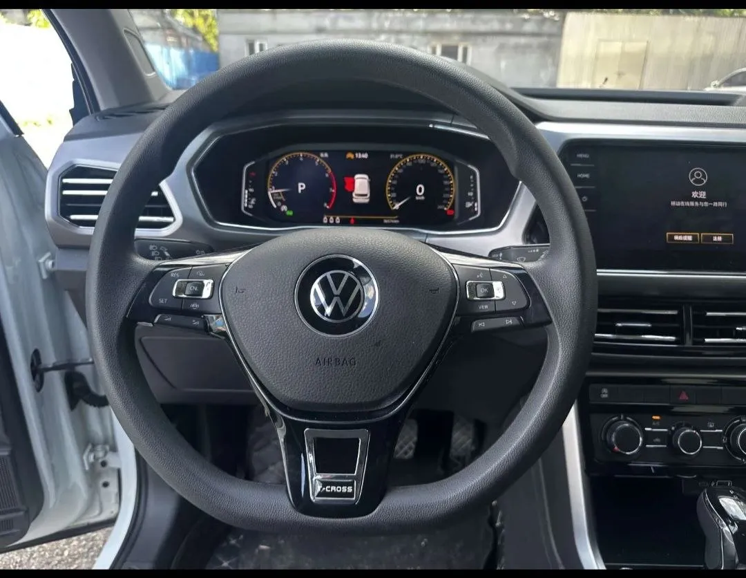 VOLKSWAGEN T-CROSS COMFORT EDITION 2022