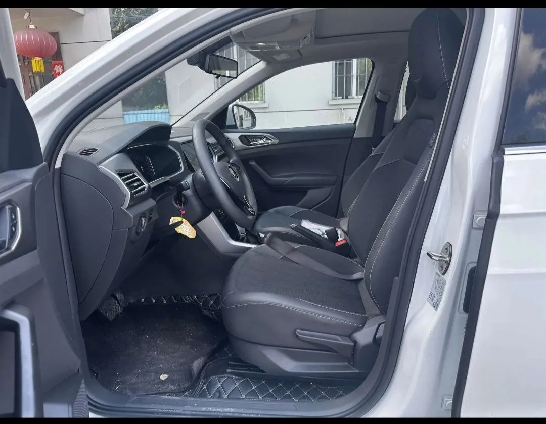 VOLKSWAGEN T-CROSS COMFORT EDITION 2022