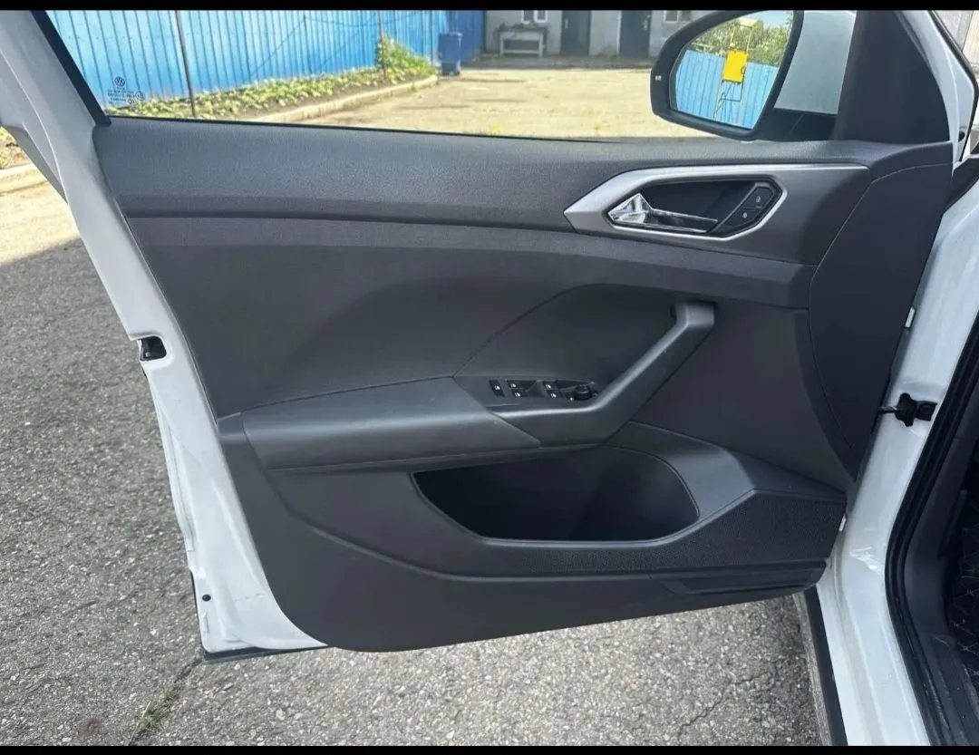 VOLKSWAGEN T-CROSS COMFORT EDITION 2022