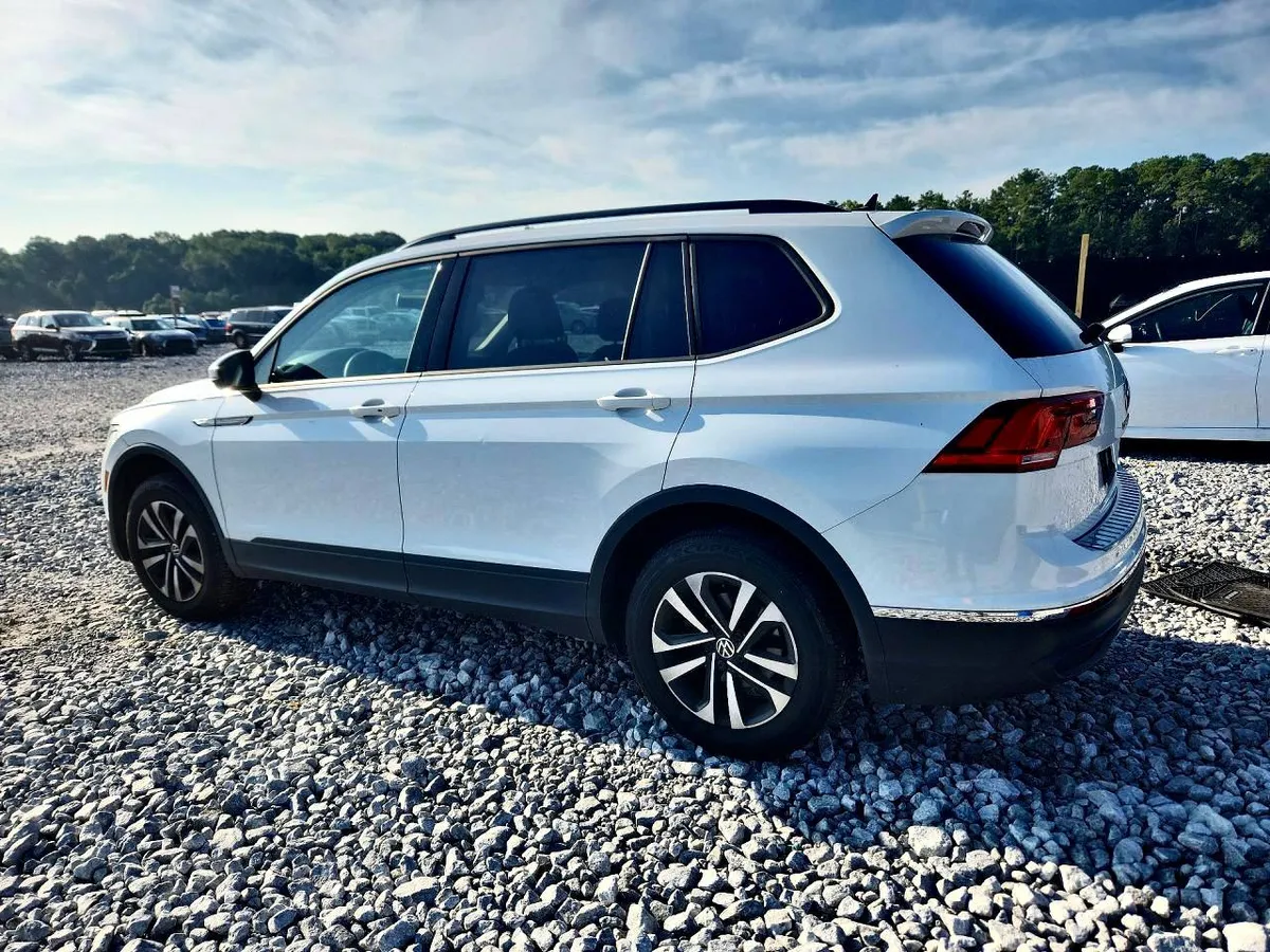 VOLKSWAGEN TIGUAN S 2022