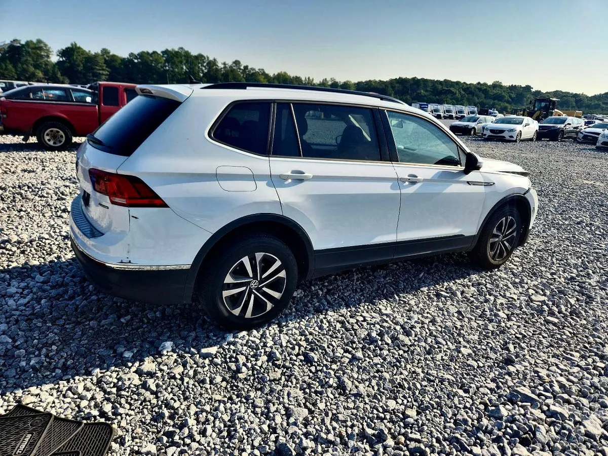 VOLKSWAGEN TIGUAN S 2022