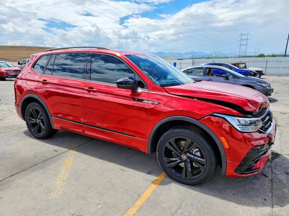 VOLKSWAGEN TIGUAN SE 2023