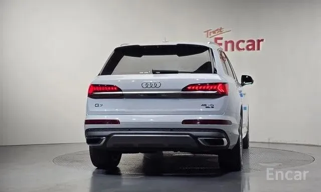 AUDI Q7 PREMIUM 2022