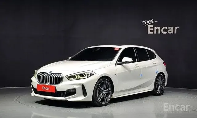 BMW 120I M-SPORT 2022