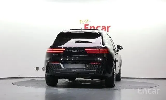 GENESIS GV70 2022