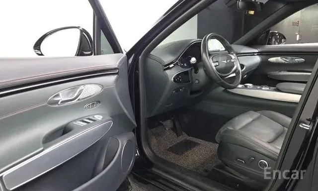 GENESIS GV70 2022