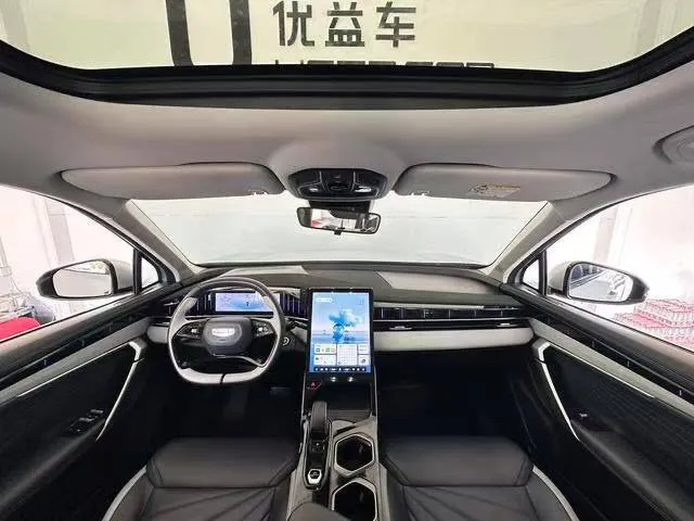 GEELY BOYUE L 2023