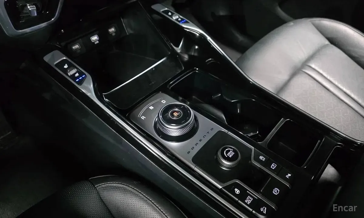 KIA SORENTO NOBLESSE 2023