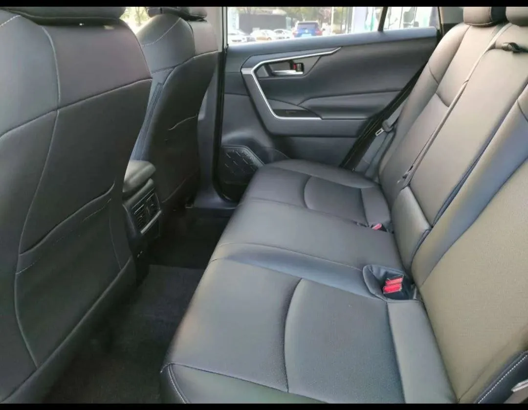 TOYOTA RAV4 2022