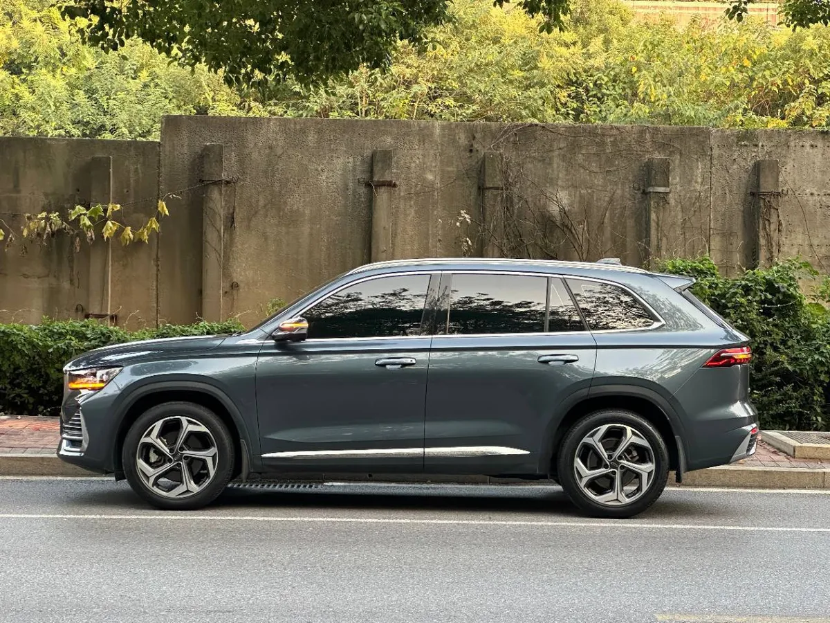GEELY XINGYUE L 2022