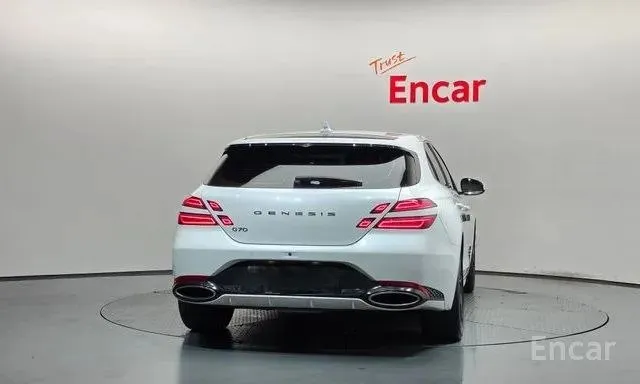 GENESIS G70 SHOOTING BRAKE 2022