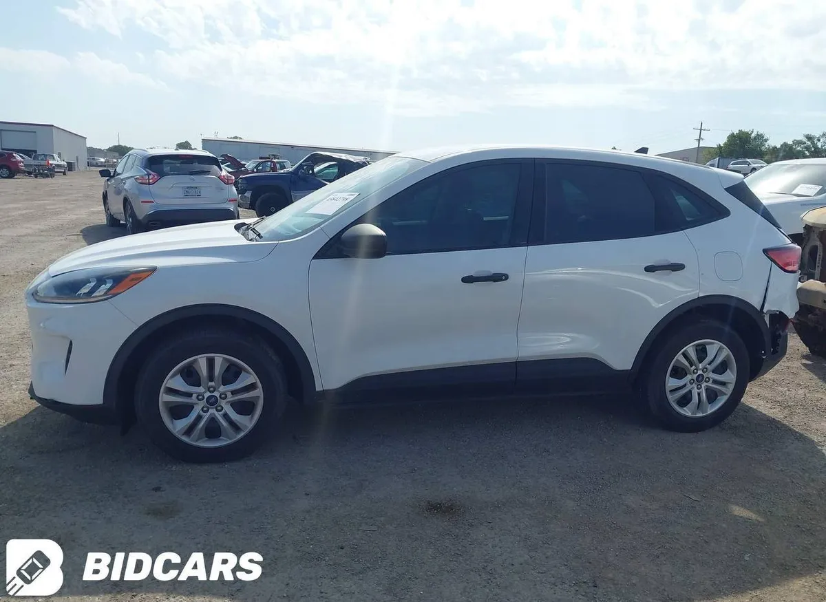 FORD ESCAPE S 2022