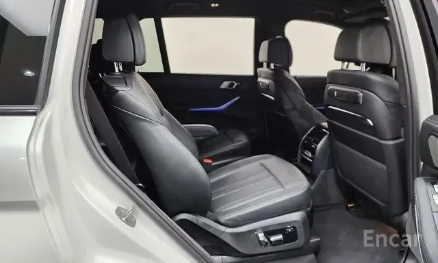 BMW X7 XDRIVE40I DESIGN PURE 2023
