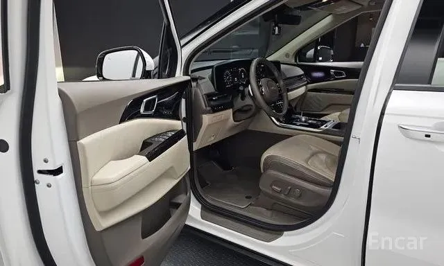 KIA CARNIVAL SIGNATURE 2023