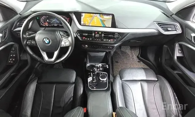 BMW 120I 2022