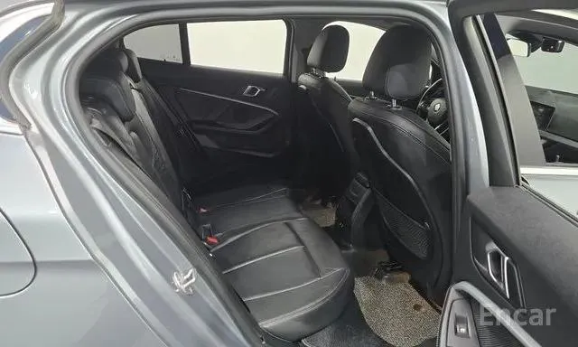 BMW 120I 2022