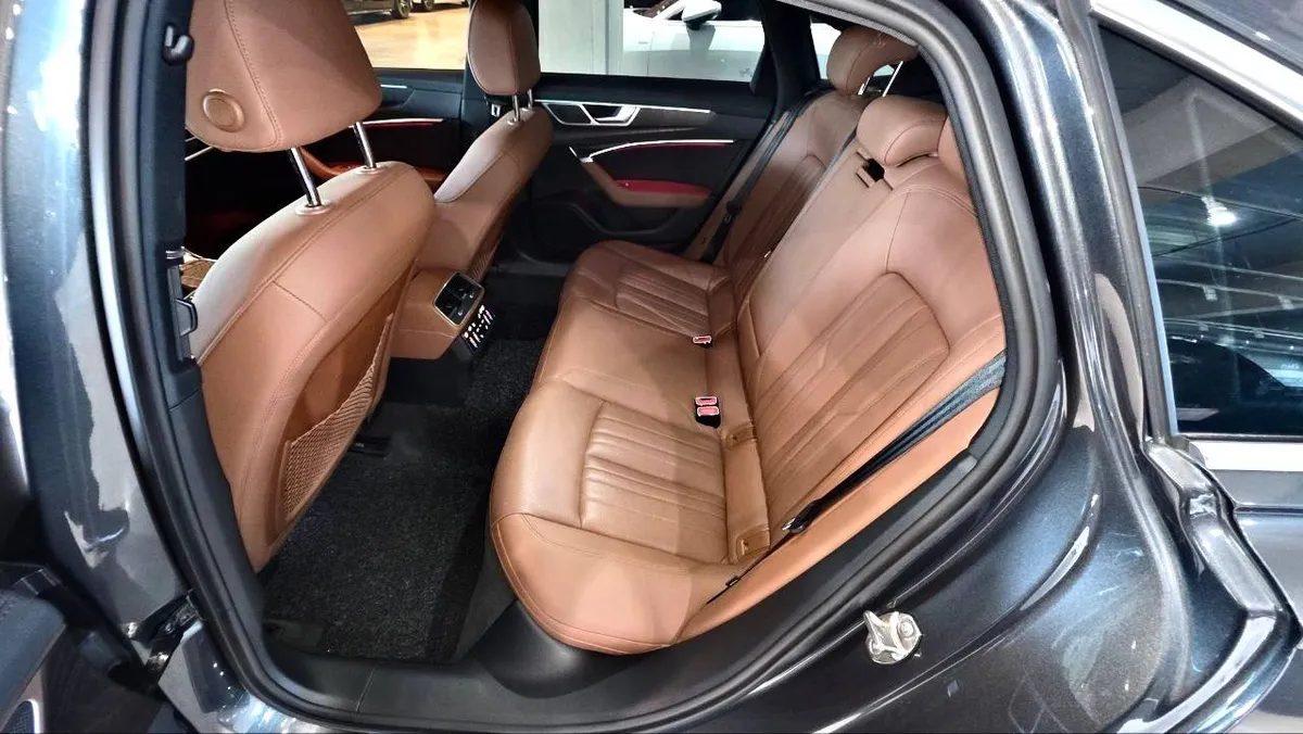 AUDI A6 PREMIUM 2022