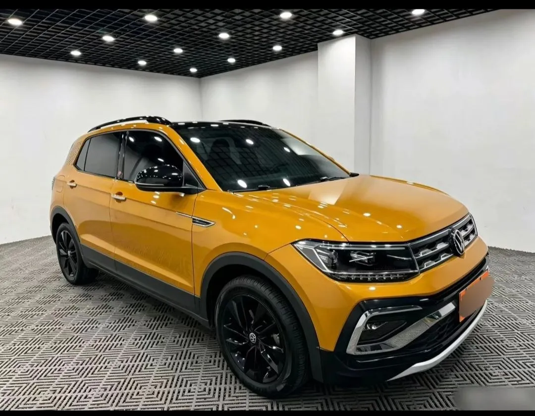 VOLKSWAGEN T-CROSS DELUXE EDITION 2022