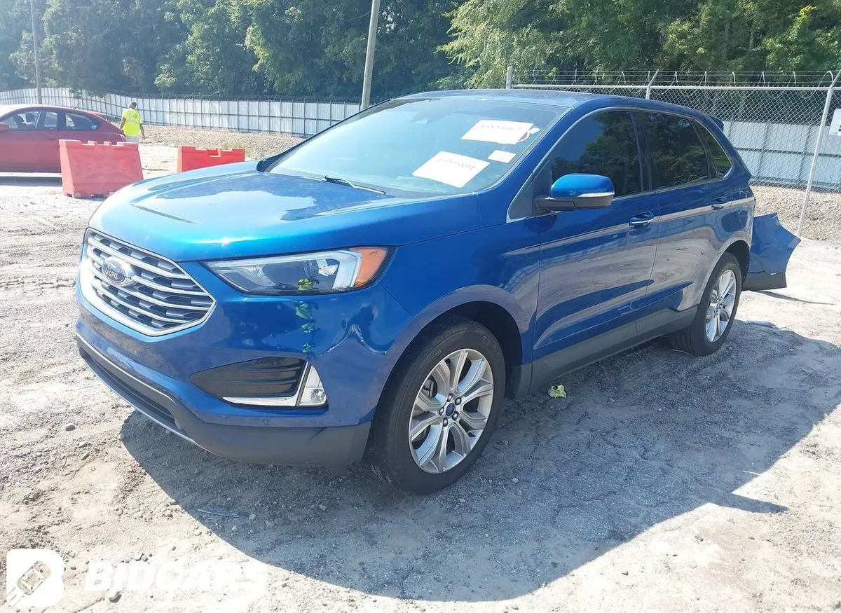 FORD EDGE TITANIUM 2022