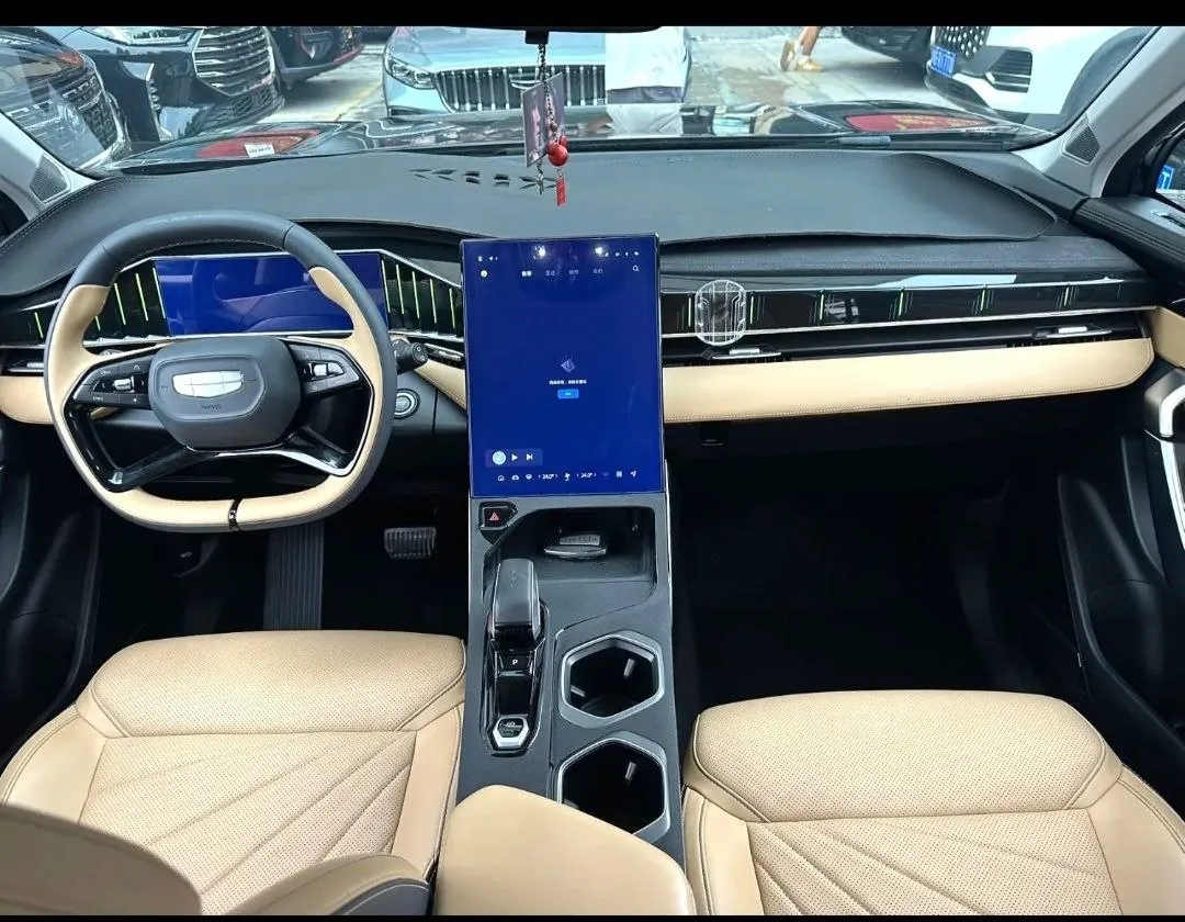 GEELY BOYUE L PRESTIGE 2023