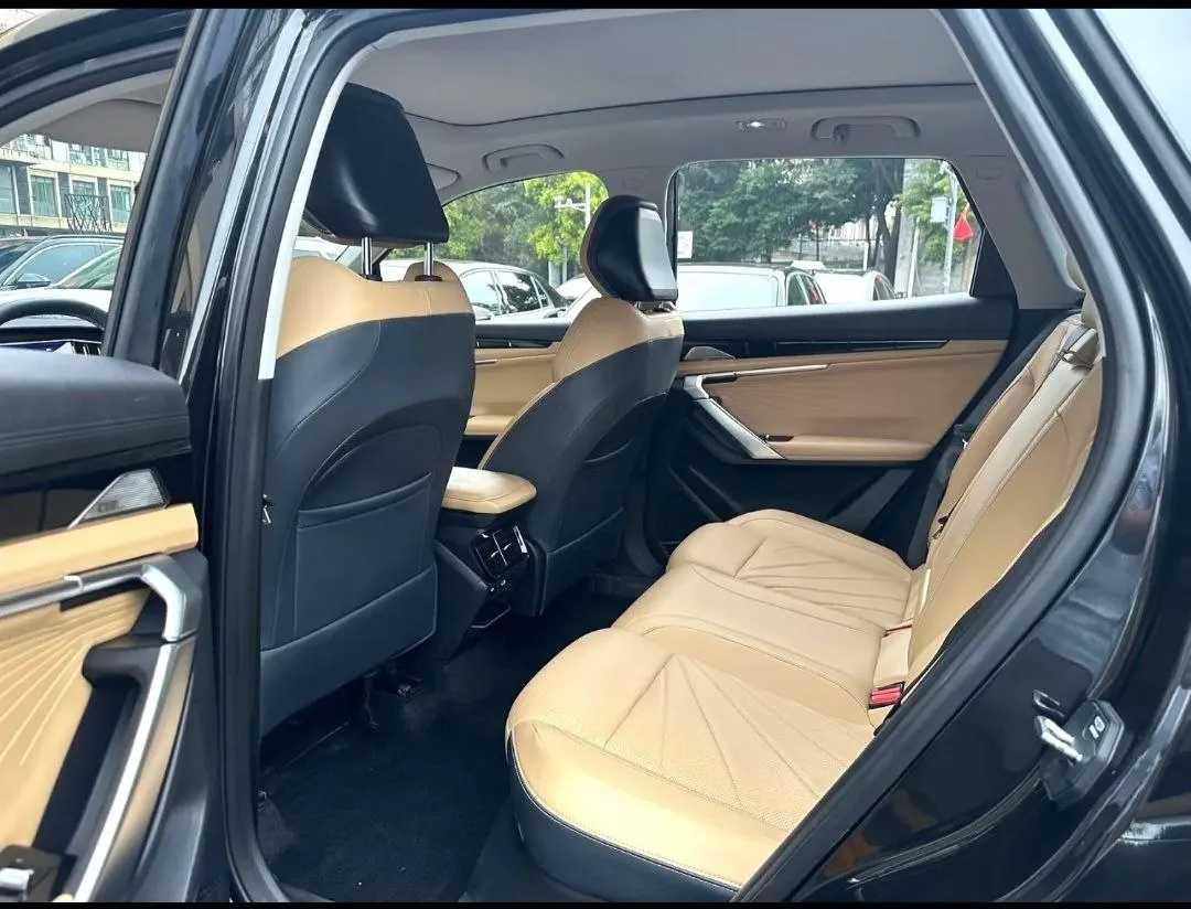 GEELY BOYUE L PRESTIGE 2023