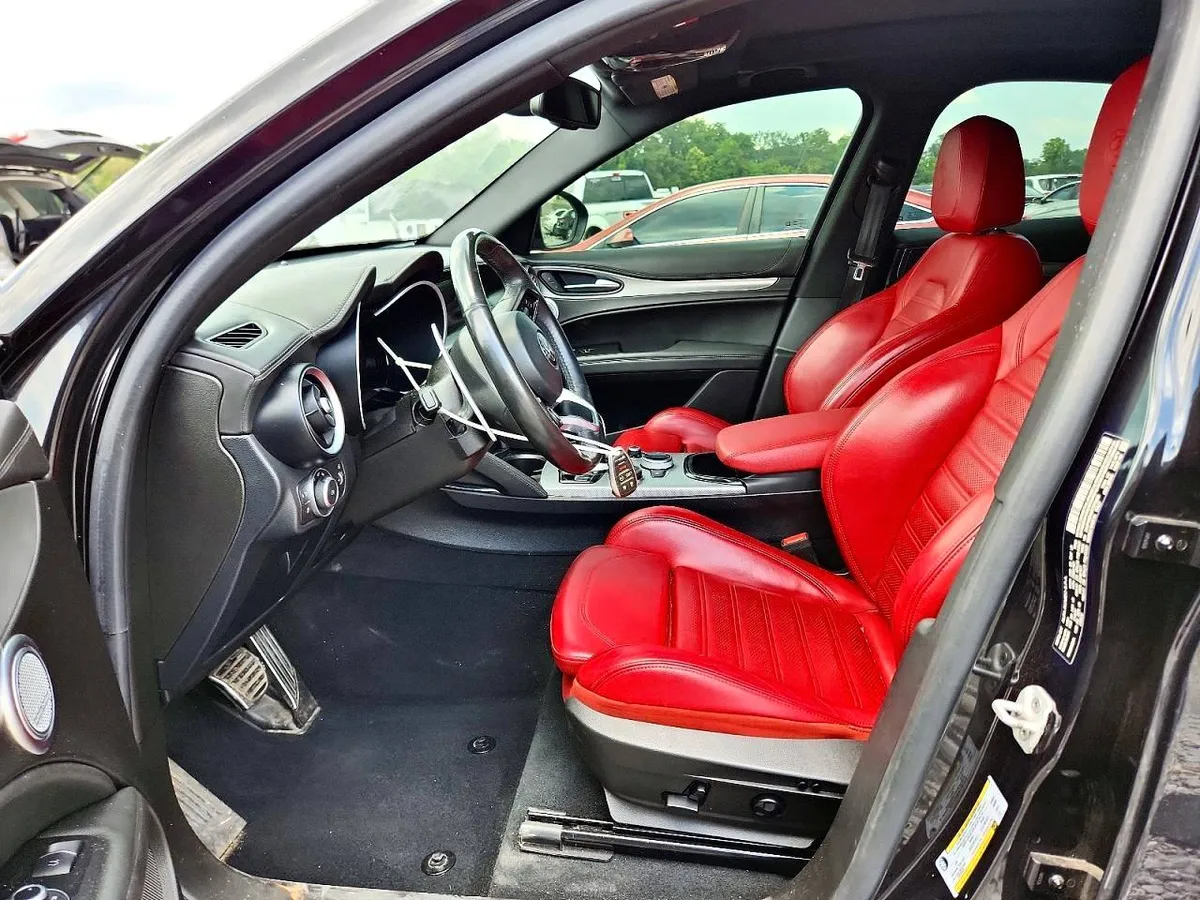 ALFA ROMEO STELVIO TI 2024