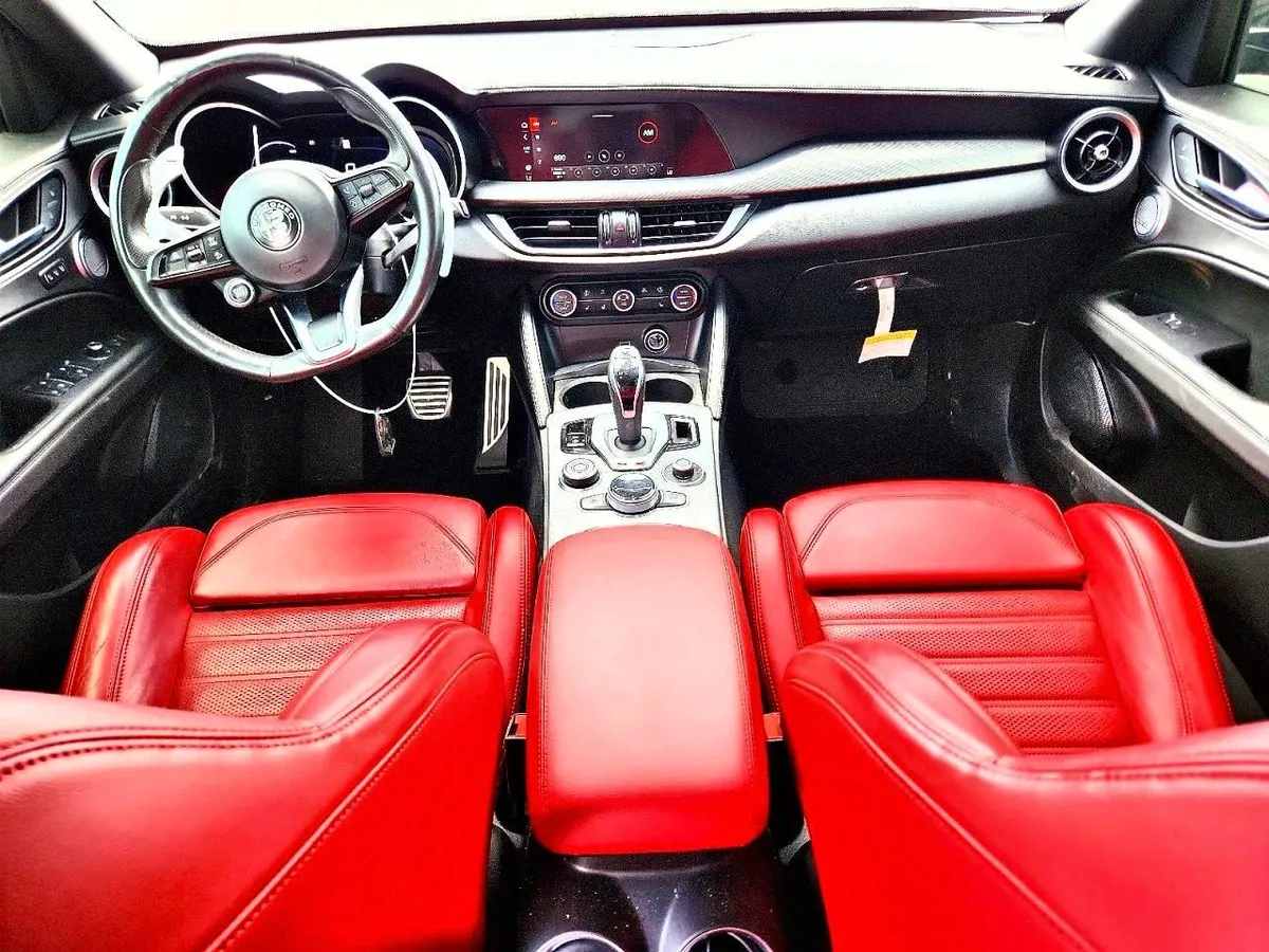 ALFA ROMEO STELVIO TI 2024