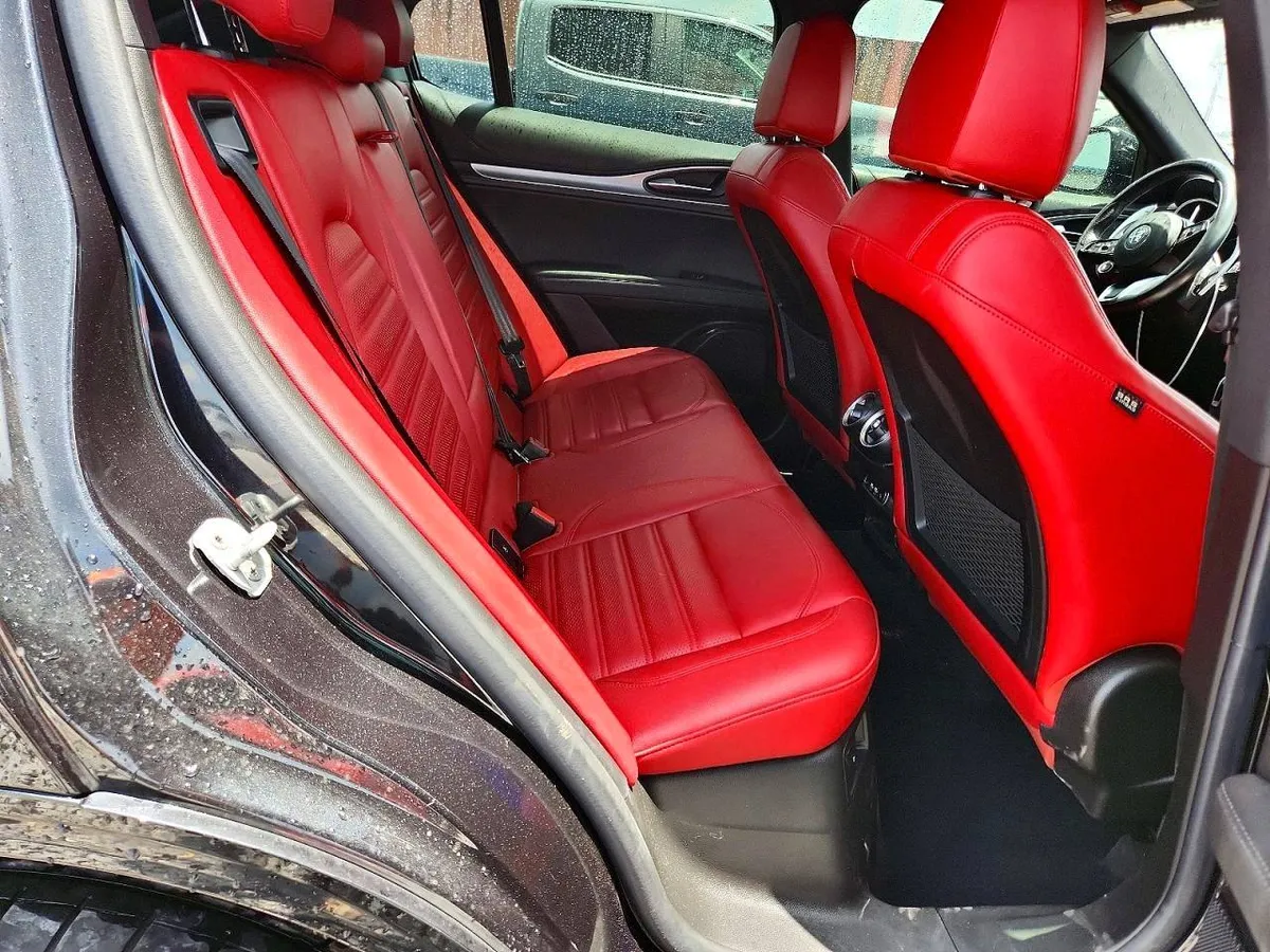 ALFA ROMEO STELVIO TI 2024