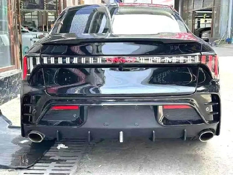 LYNK & CO 03 POWER PLUS 2022