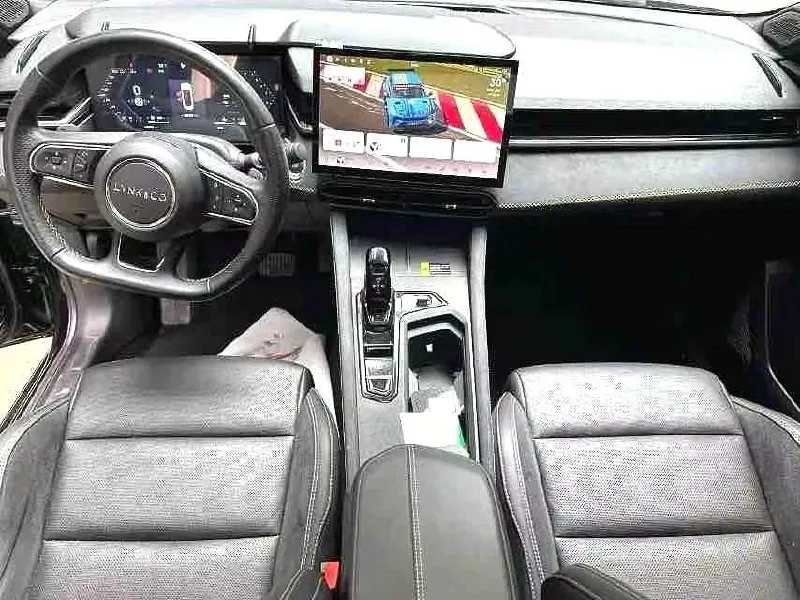LYNK & CO 03 POWER PLUS 2022