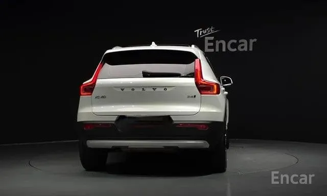 VOLVO XC40 B4 INSCRIPTION 2022