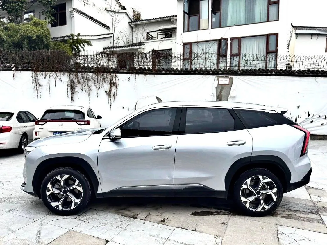 GEELY BOYUE L 2023