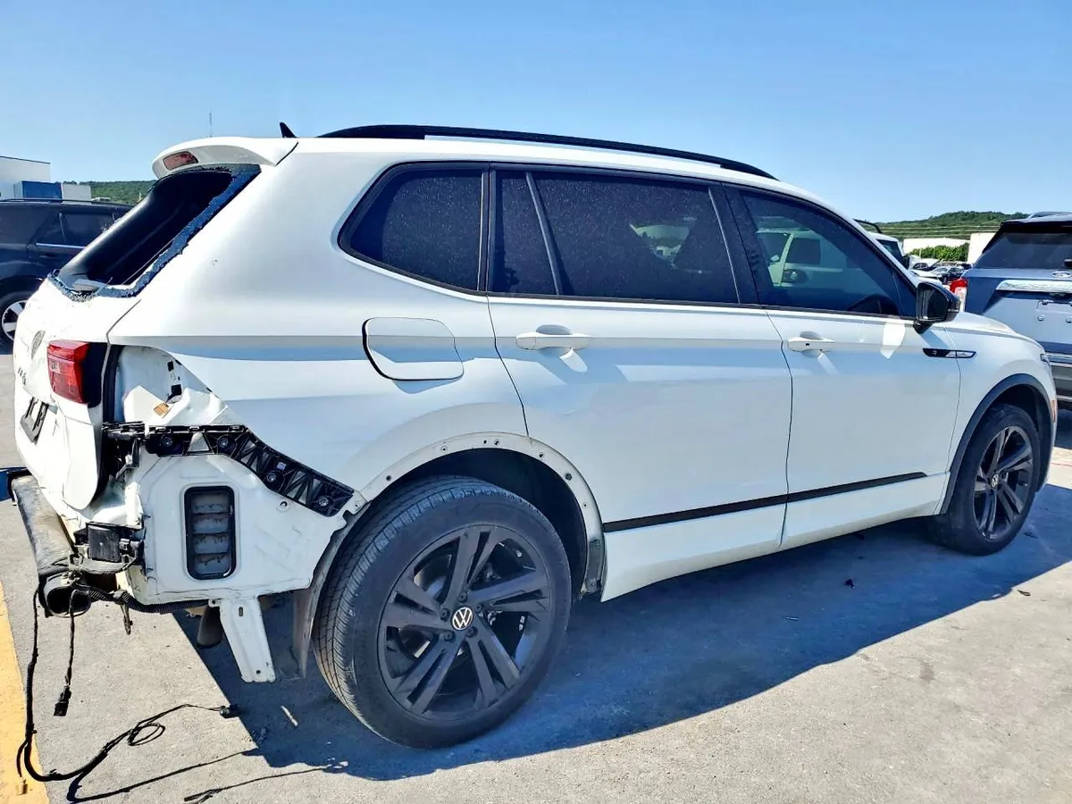 VOLKSWAGEN TIGUAN SE 2023