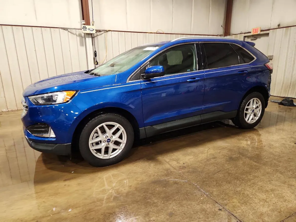 FORD EDGE TITANIUM 2022