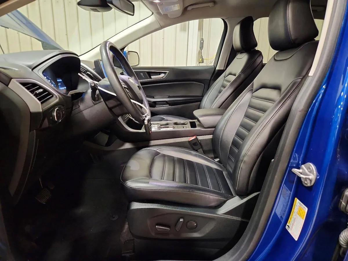 FORD EDGE TITANIUM 2022