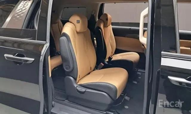 KIA CARNIVAL SIGNATURE 2022