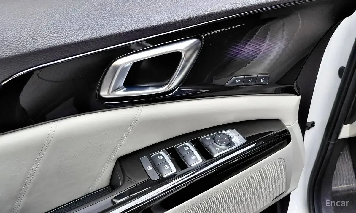 KIA CARNIVAL SIGNATURE 2023
