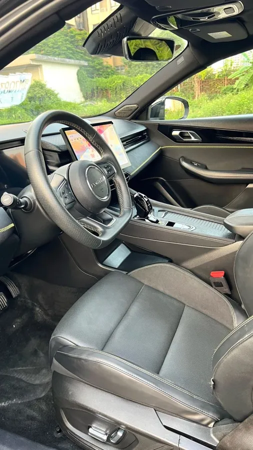 LYNK & CO 03 POWER PLUS 2022