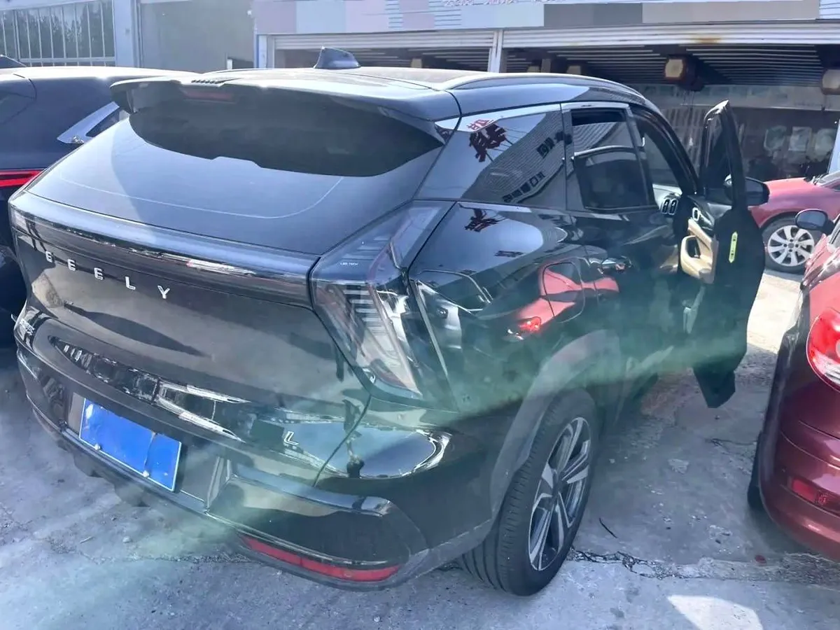 GEELY BOYUE L 2025