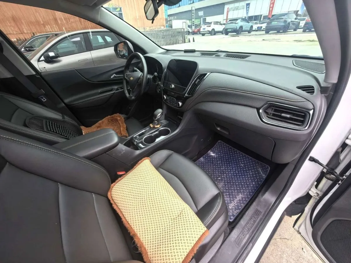 CHEVROLET EQUINOX 2023