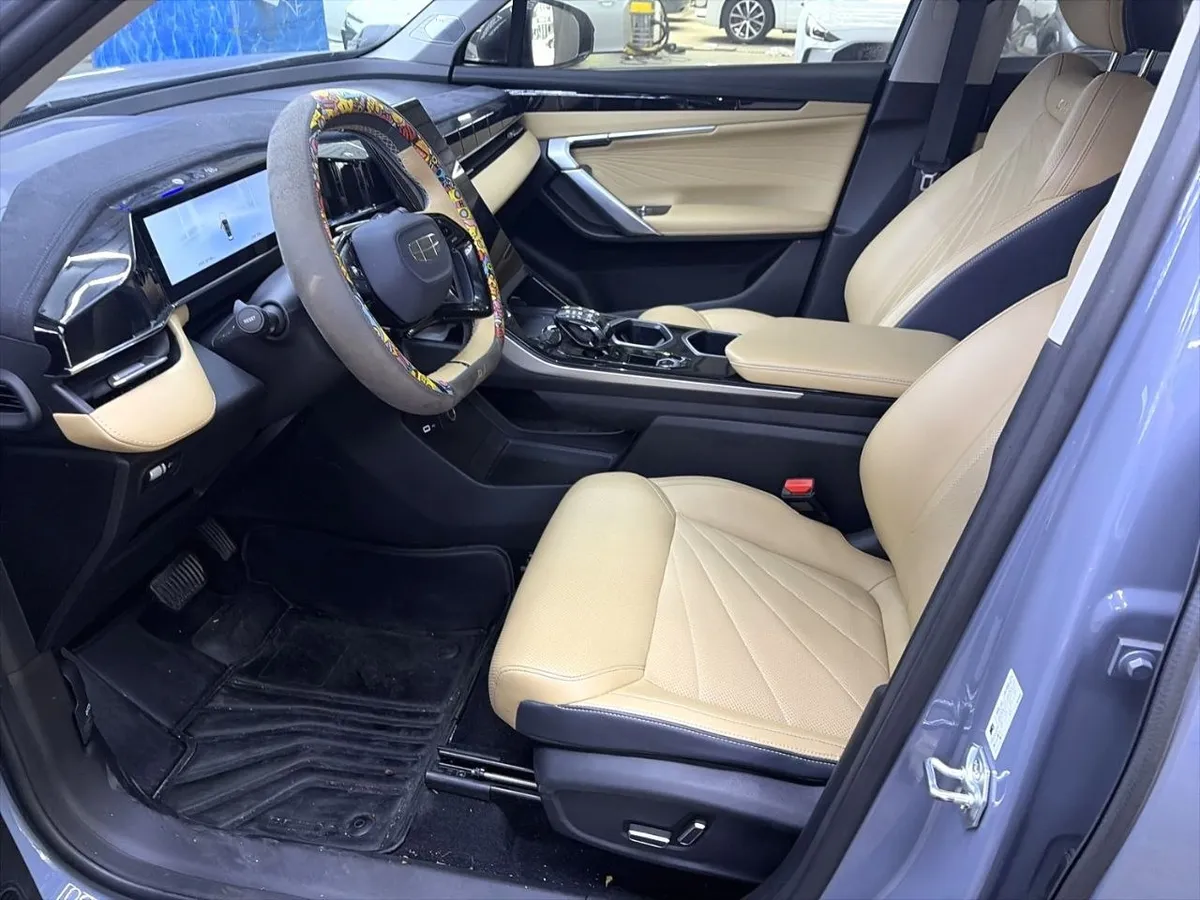 GEELY BOYUE L PRESTIGE 2023