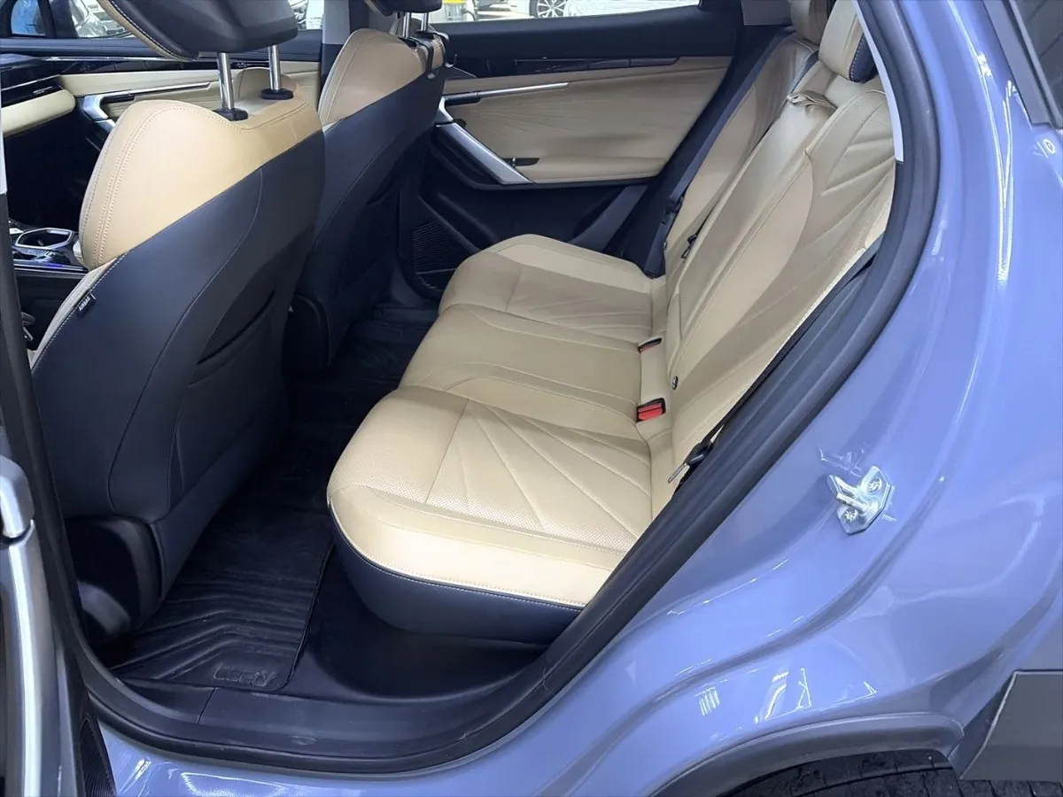 GEELY BOYUE L PRESTIGE 2023
