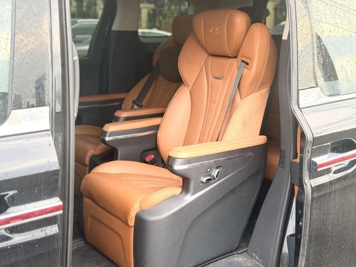HONGQI HQ9 2022