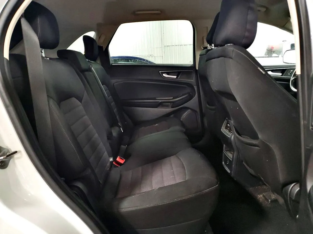 FORD EDGE SE 2022
