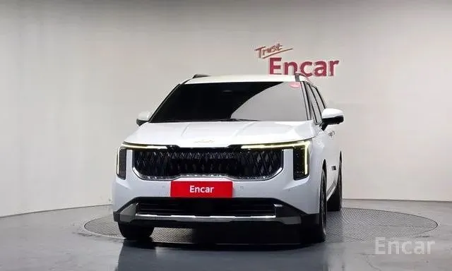 KIA CARNIVAL NOBLESSE 2023