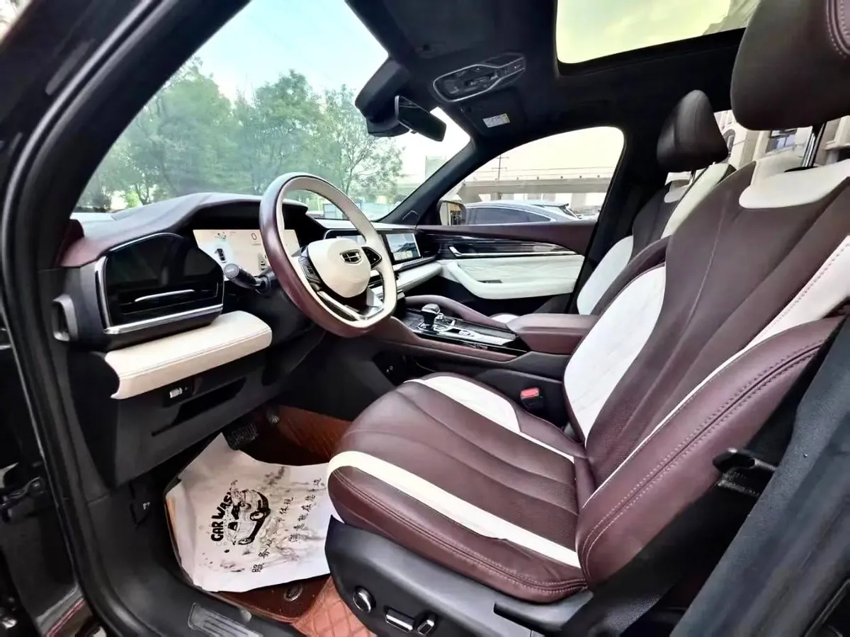 GEELY XINGYUE L PREMIUM 2022