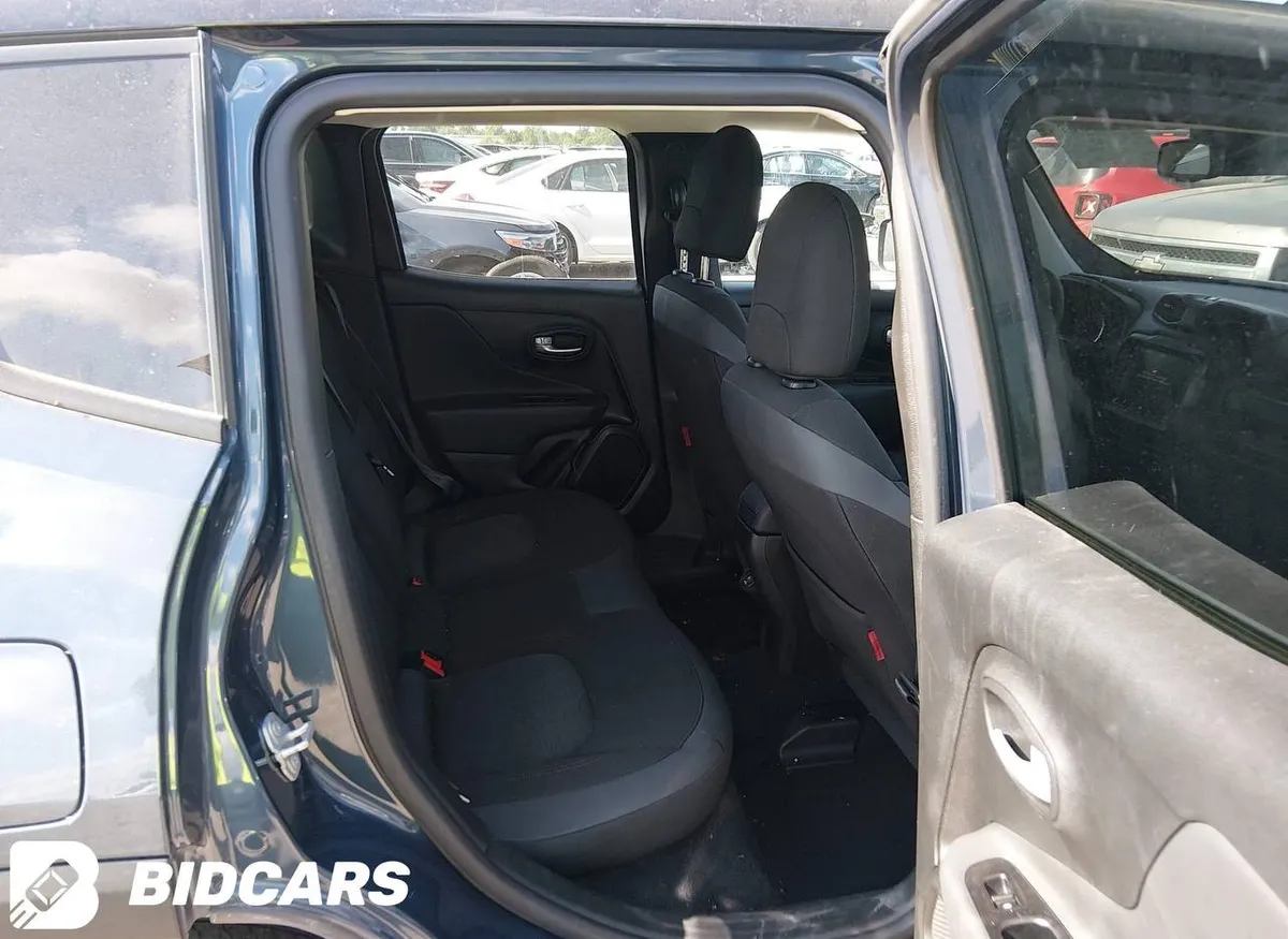 JEEP RENEGADE TRAILHAWK 4X4 2023