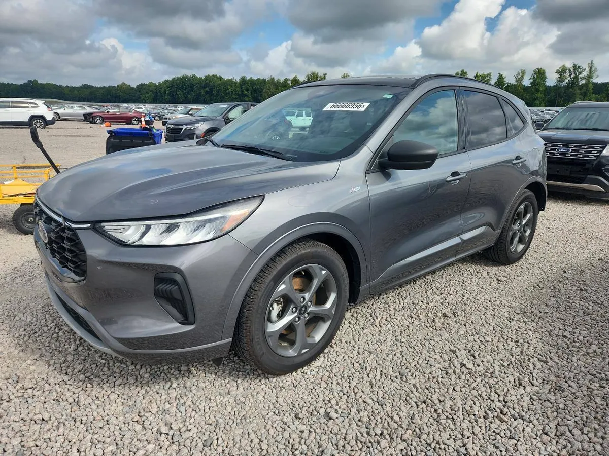 FORD ESCAPE ST LINE 2023