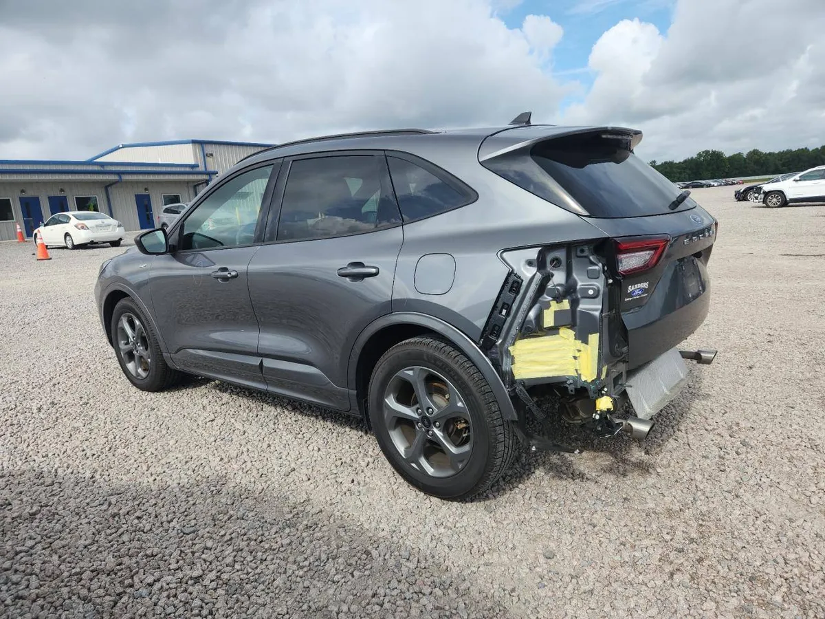 FORD ESCAPE ST LINE 2023